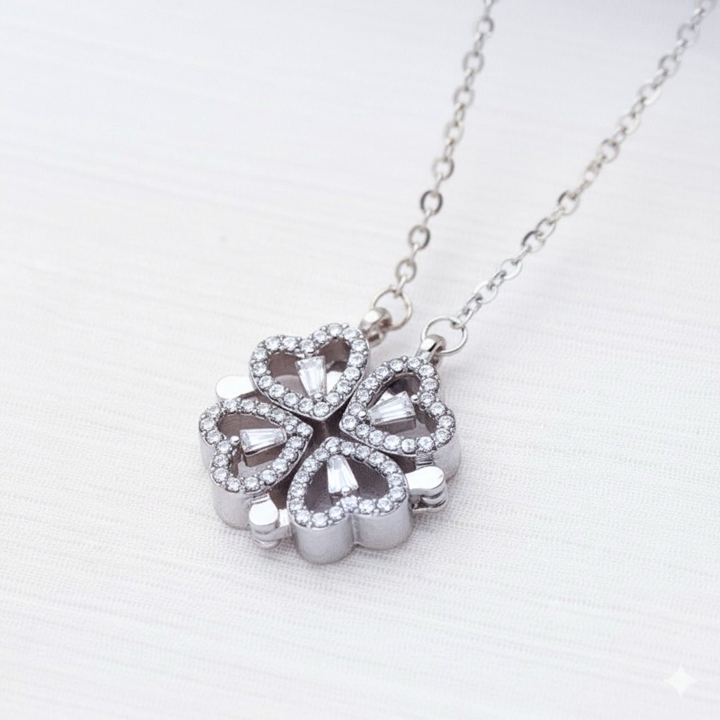 Eternal Clover Necklace — Timeless Symbol of Love & Elegance